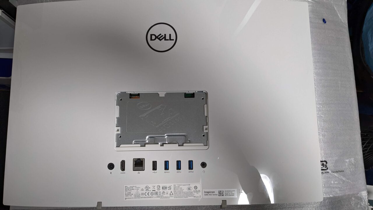 Dell Inspiron22 3280背面